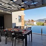 Villa Elite Escape 2
