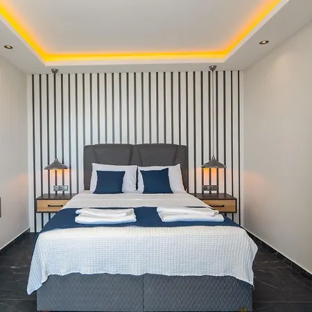 Elite Escape * 卡斯