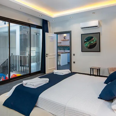 Elite Escape * 卡斯