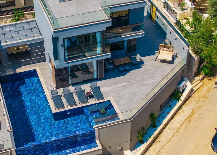 Elite Escape Villa *